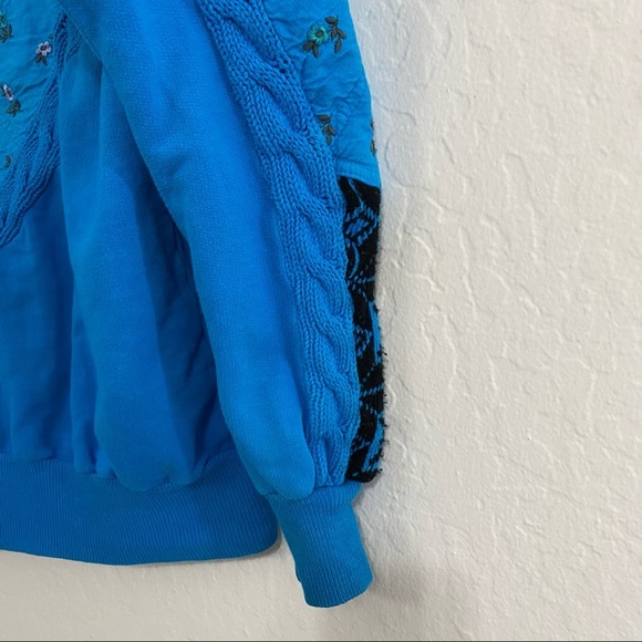 Old America Men’s S Cableknit Floral Embroidered V Neck Collar Pullover Sweater - Picture 4 of 8